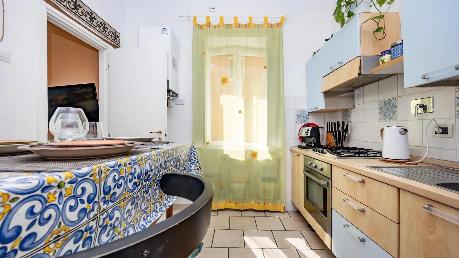 Home X 8 Guests Near Termini & Santa Maria Maggiore Rom Apartment